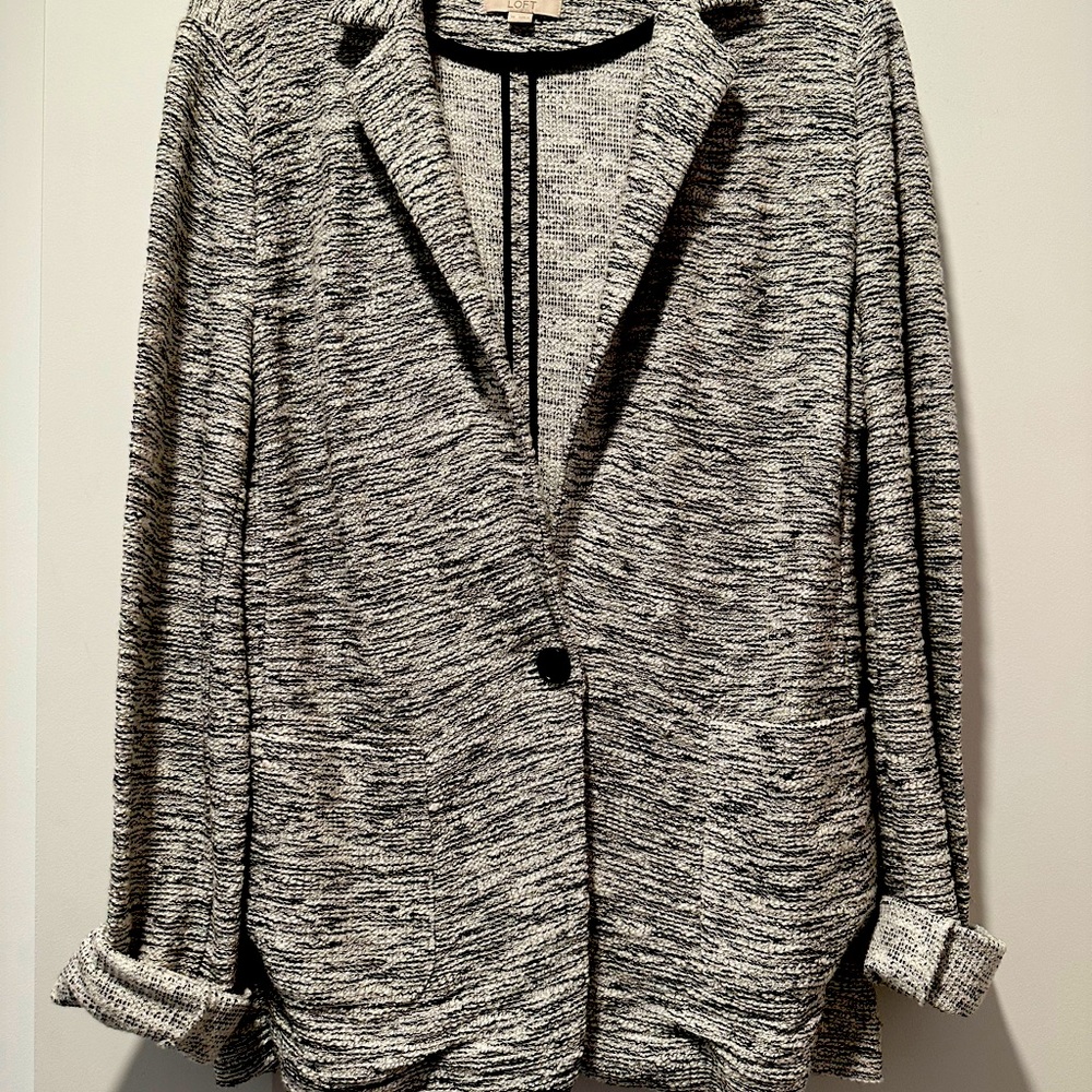 Relaxed jacket in black and white heather